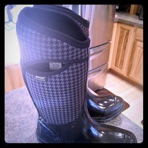 Bogs Size 11 boots